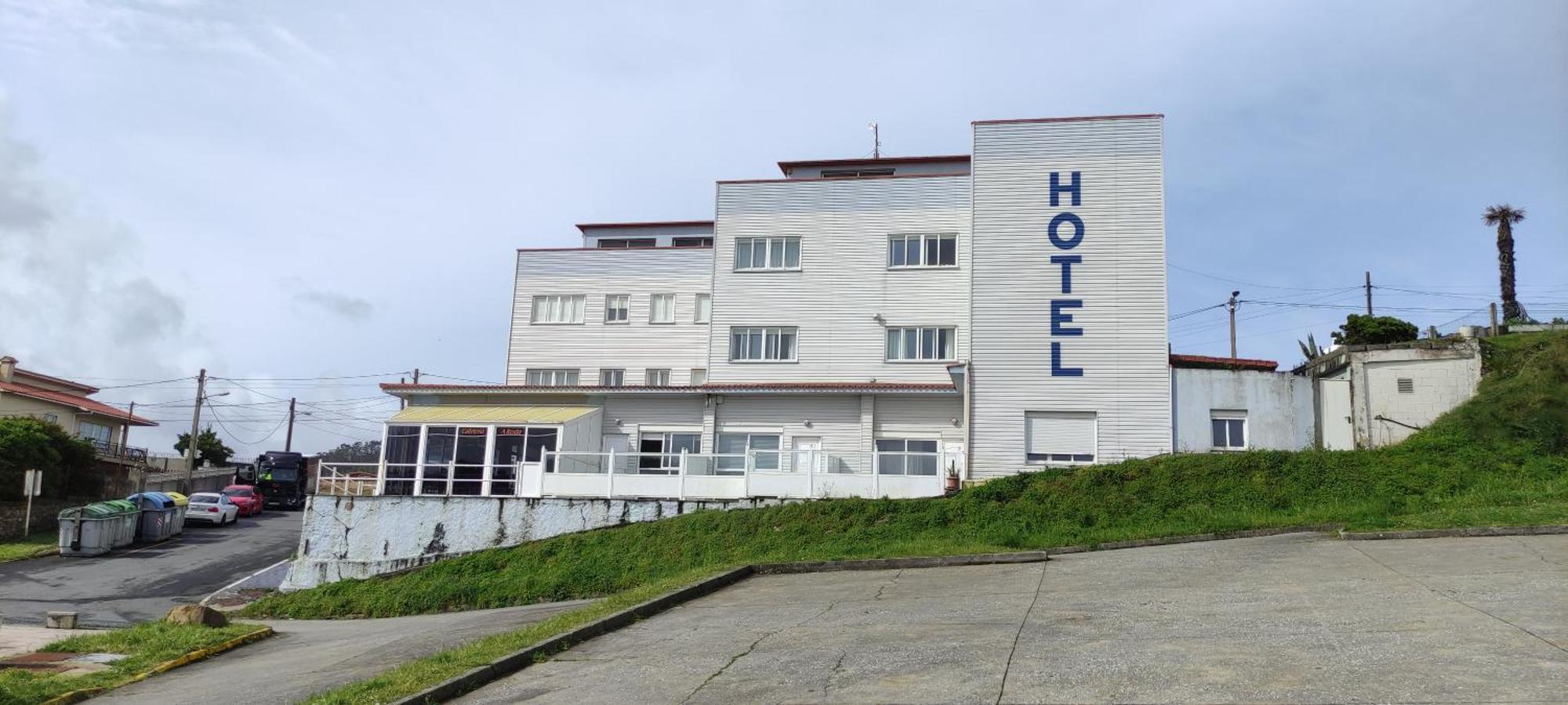 Hotel A Roda 巴尔多维尼奥 外观 照片